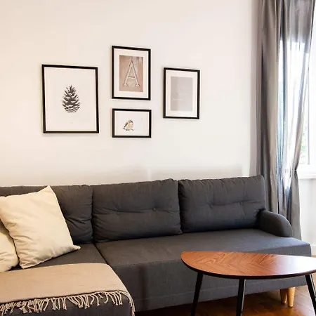 Apartment Old Town Krasinski Garden By Bookinghost Warschau