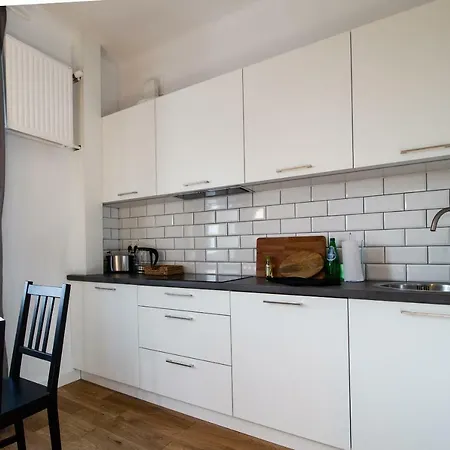 Apartment Old Town Krasinski Garden By Bookinghost *